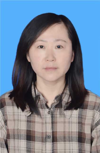 刘春春证件照个人照片.jpg